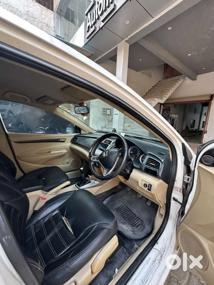 Honda City Zx 2013 Cng & Hybrids 123000 Km Driven