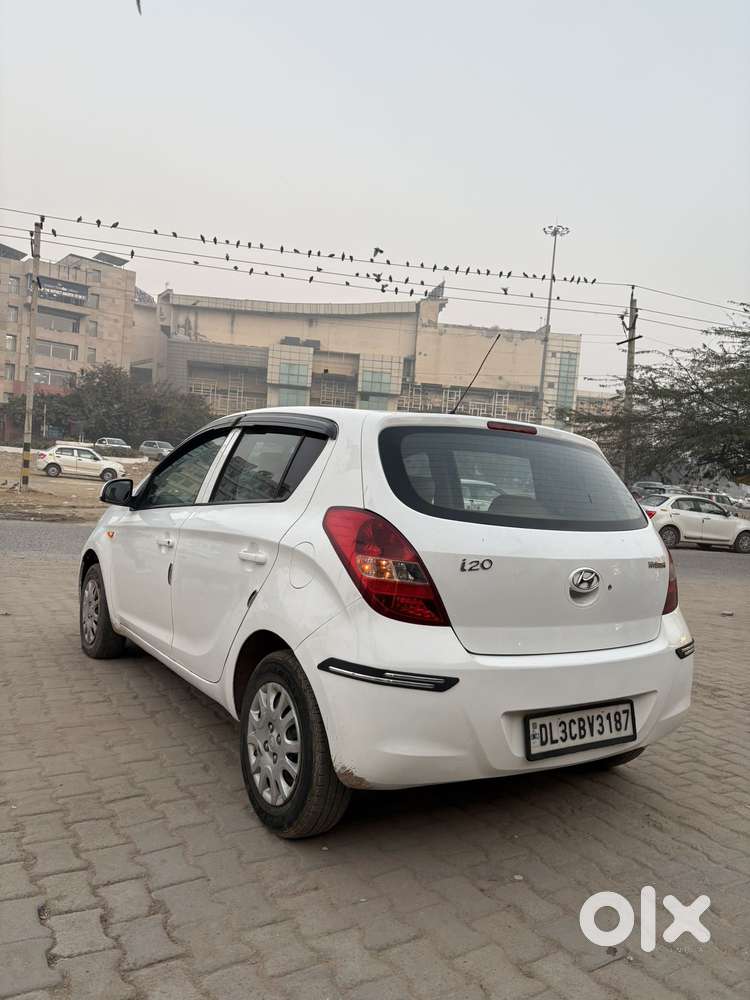 Hyundai I20 Sportz 1.2 Bs-iv, 2011, Petrol