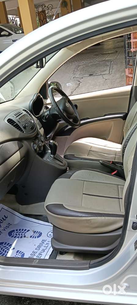 Hyundai I10 Sportz At, 2013, Petrol