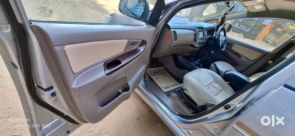 Toyota Innova 2.5 G (diesel) 7 Seater, 2015, Diesel