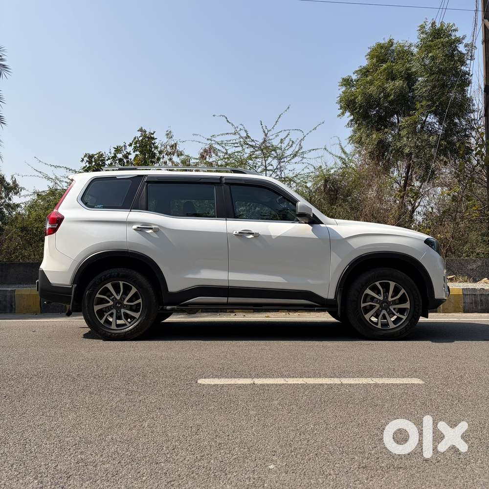 Mahindra Scorpio-n 2.0 Z8 L Petrol At 7 Str, 2023, Petrol