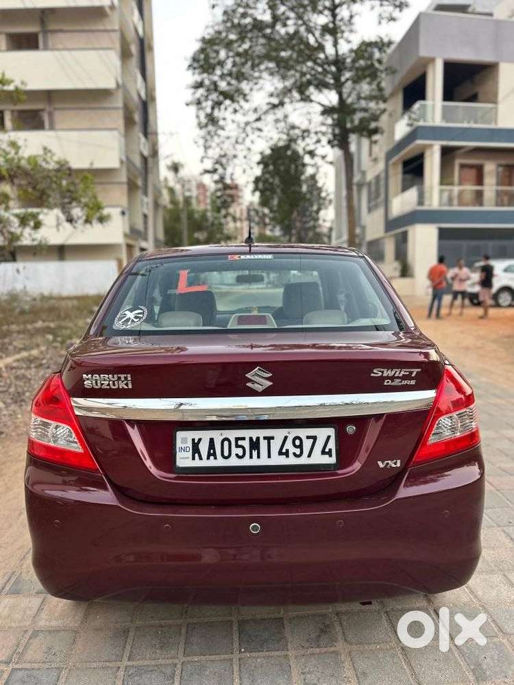 Maruti Suzuki Swift Dzire 1.2 Vxi Bsiv, 2016, Petrol