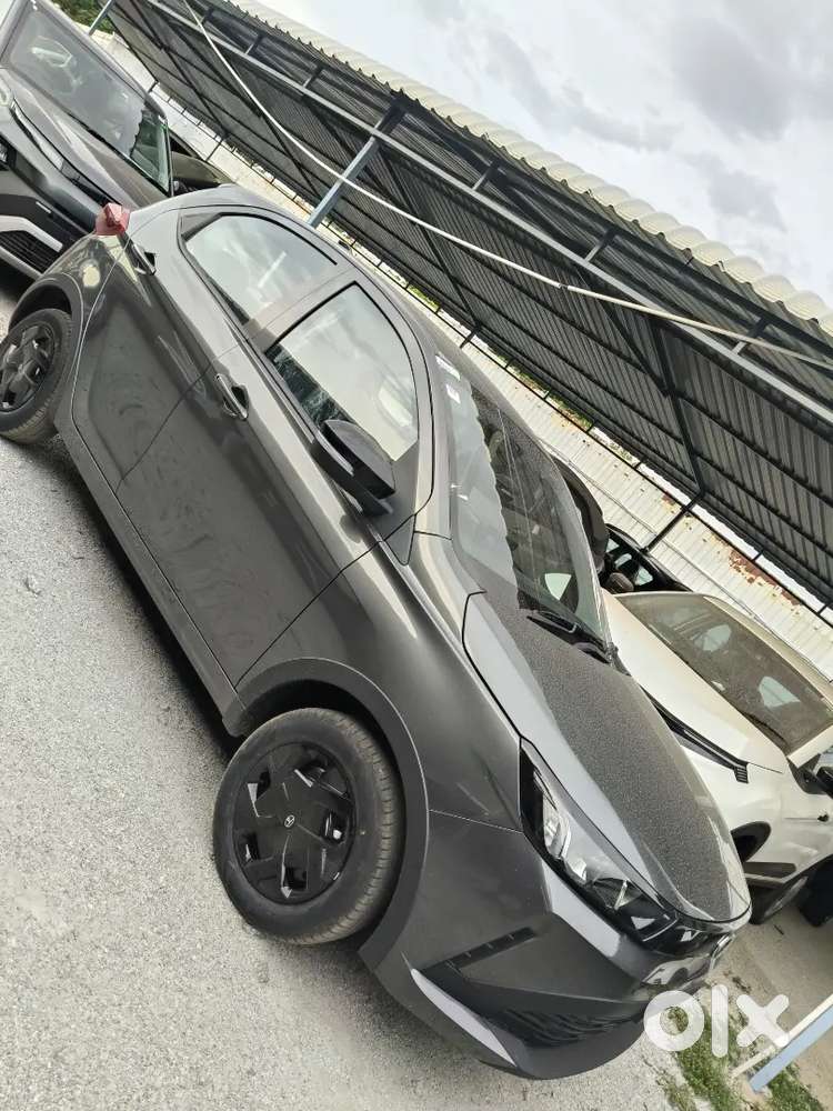 Tata Tiago Pure Plus