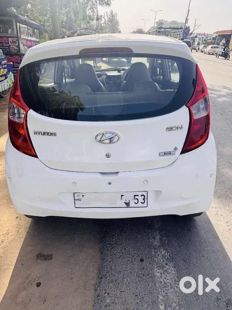 Hyundai Eon 2013 Petrol 128000 Km Driven