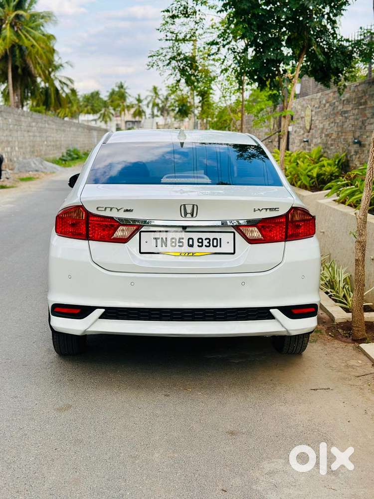 Honda City V Mt Exclusive, 2022, Petrol