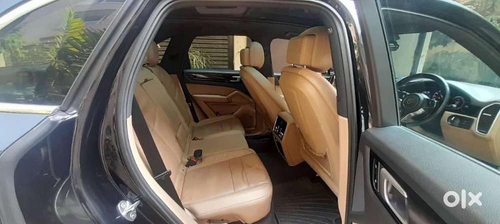 Porsche Cayenne V6 Tiptronic, 2018, Petrol
