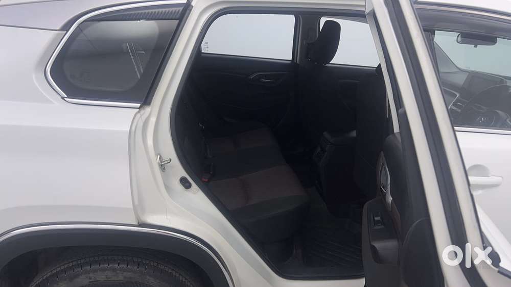 Maruti Suzuki Grand Vitara 1.5 Delta Smart Hybrid, 2023, Petrol