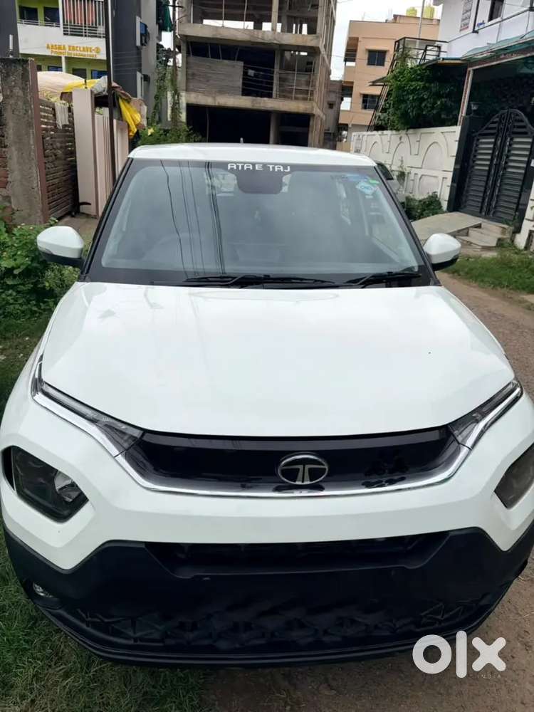 Tata Punch 2025 Cng & Hybrids 19500 Km Driven