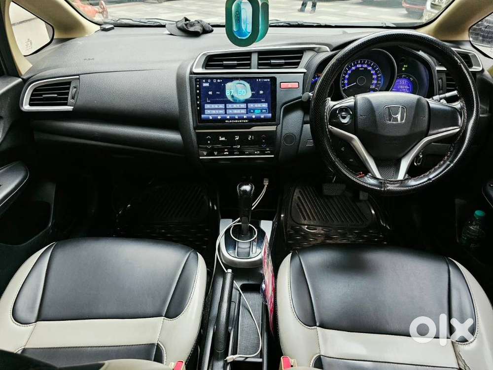 Honda Jazz V Cvt, 2015, Petrol
