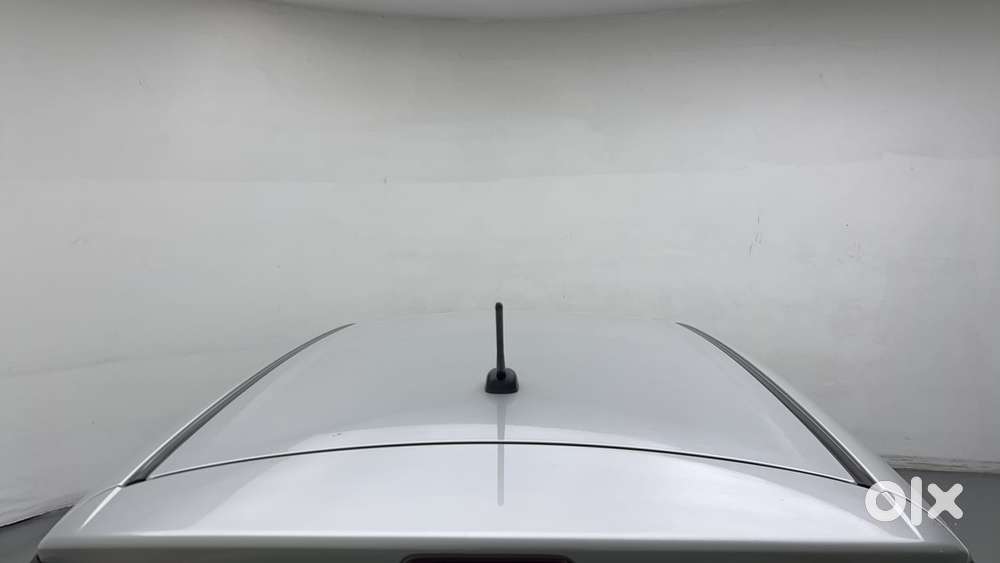 Maruti Suzuki Swift Amt Vxi, 2020, Petrol