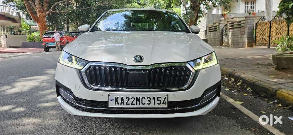 Skoda Octavia 2.0 L K Tsi At, 2021, Petrol