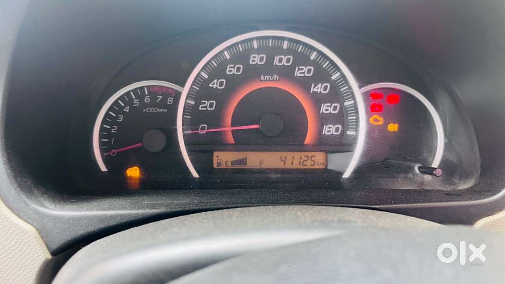 Maruti Suzuki Wagon R Vxi Petrol 2013