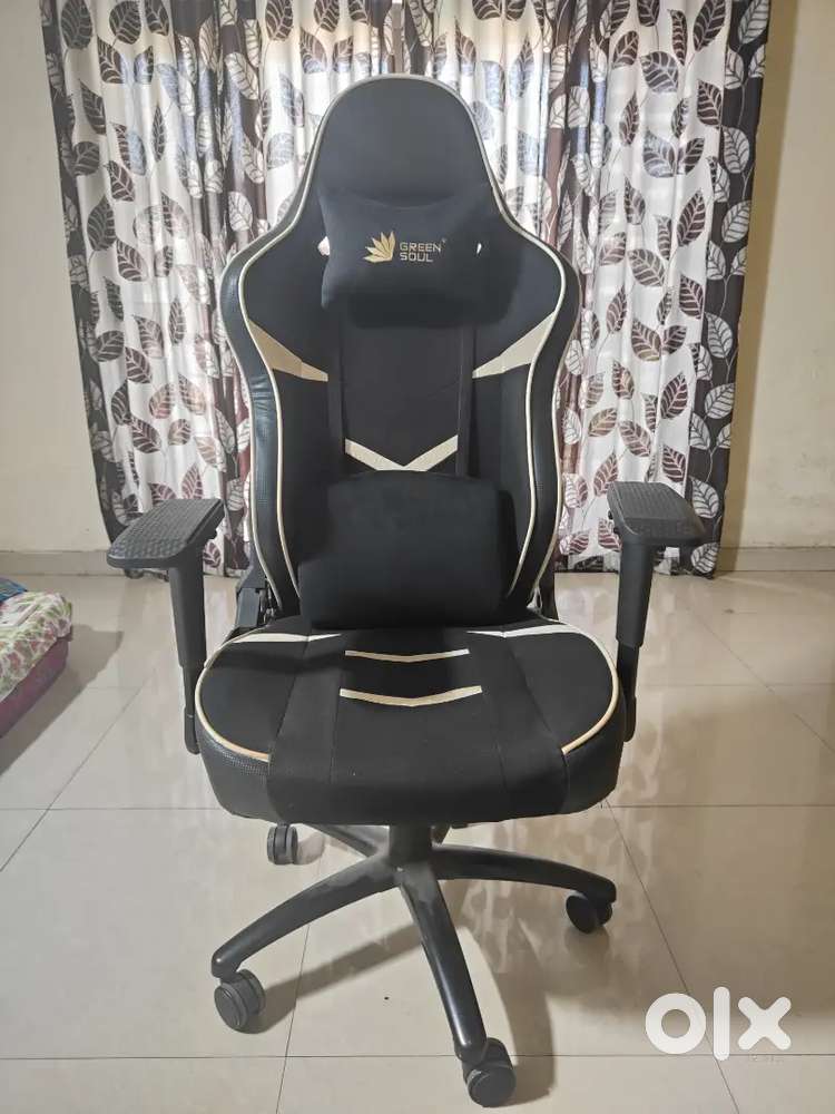 Gaming / WFH chair