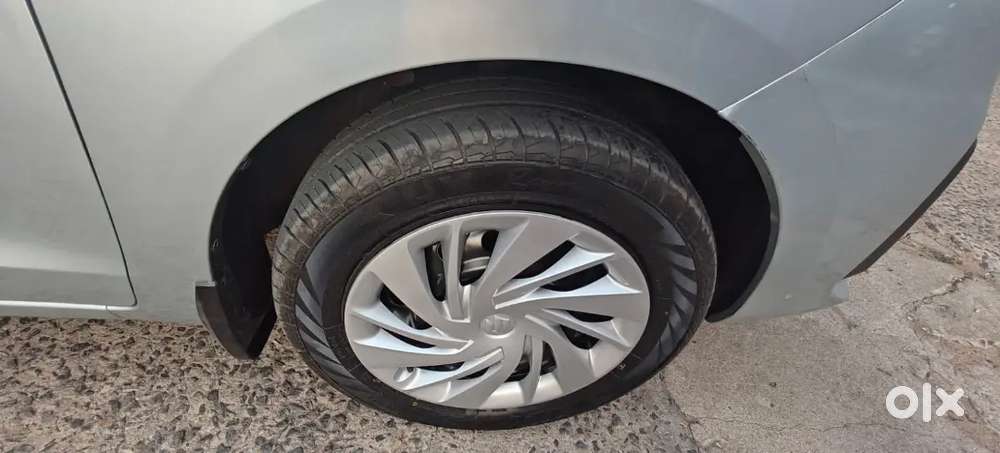 Maruti Suzuki Ertiga Vxi 2024