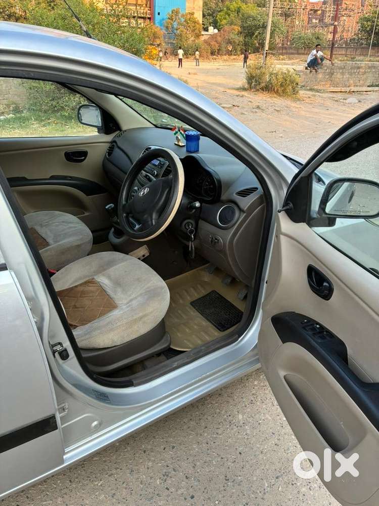 2015 Hyundai Car, Manual Transmission