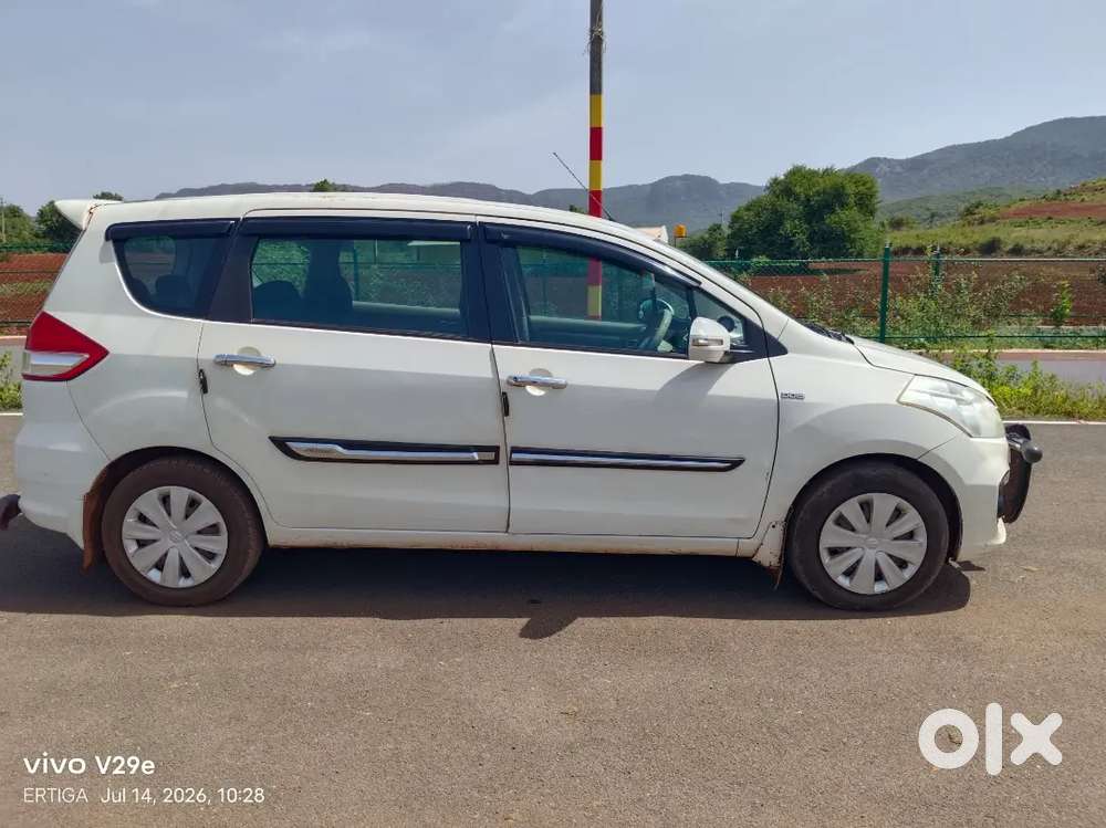 Maruti Suzuki Ertiga Vdi 2016