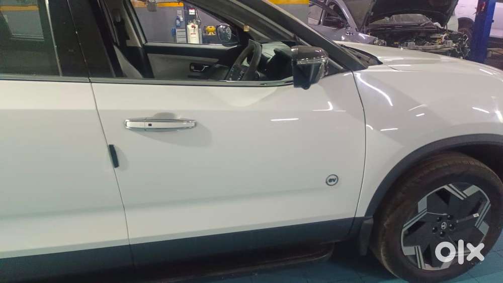 Mahindra Xev 9e Pack Three (top Model), 2025, Electric