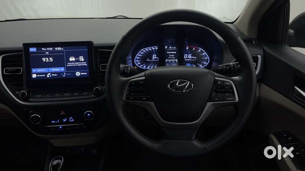 Hyundai Verna 1.5 Sx Vtvt Ivt, 2022, Petrol