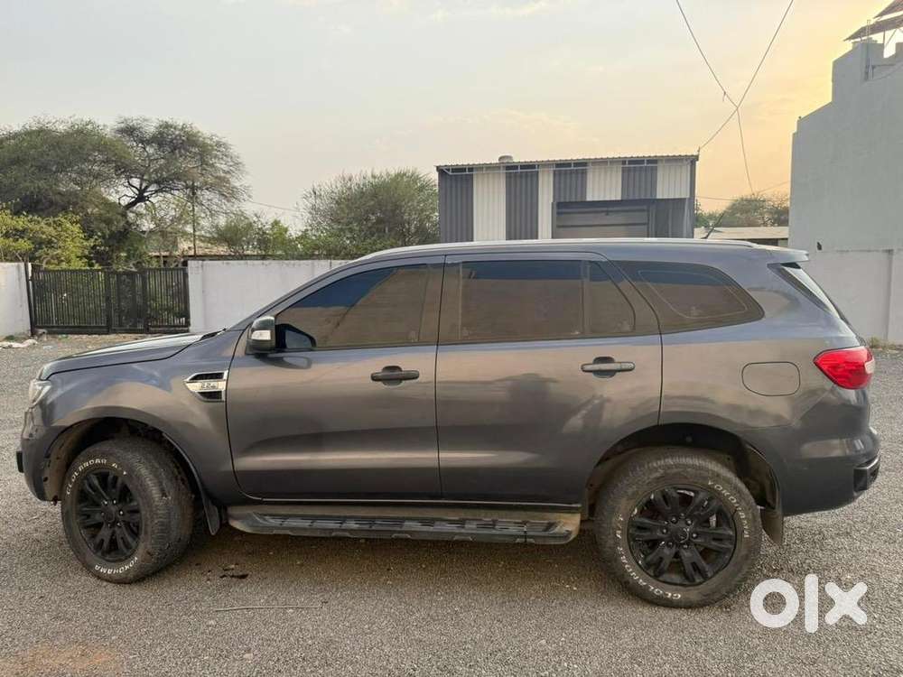 Ford Endeavour 2017 Diesel Well Maintained