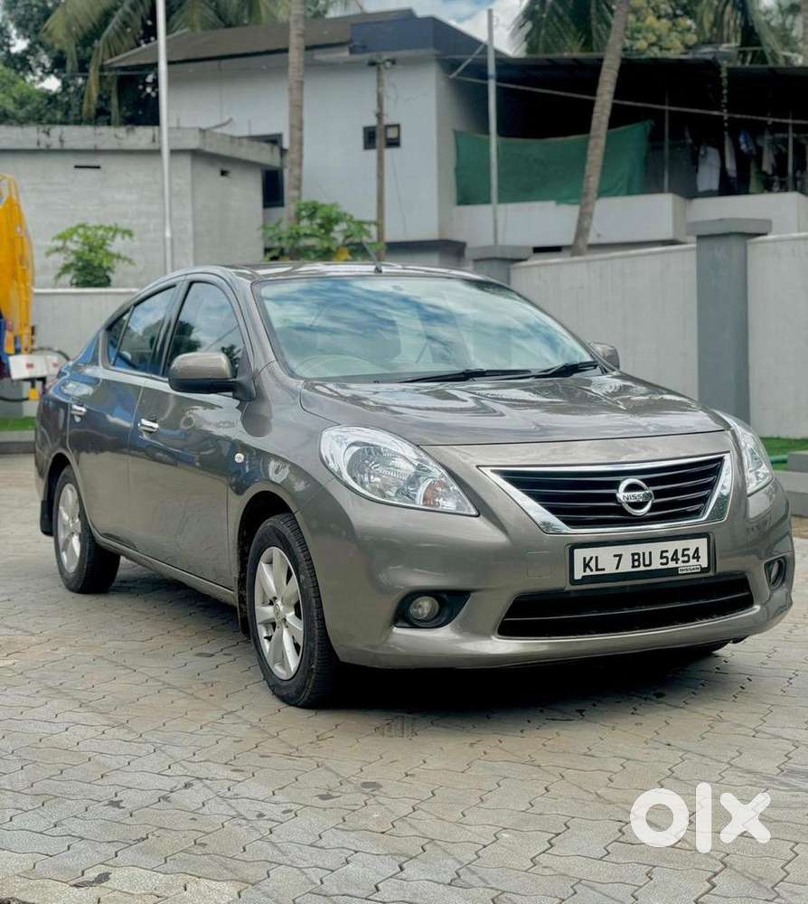 Nissan Diesel Car 2011