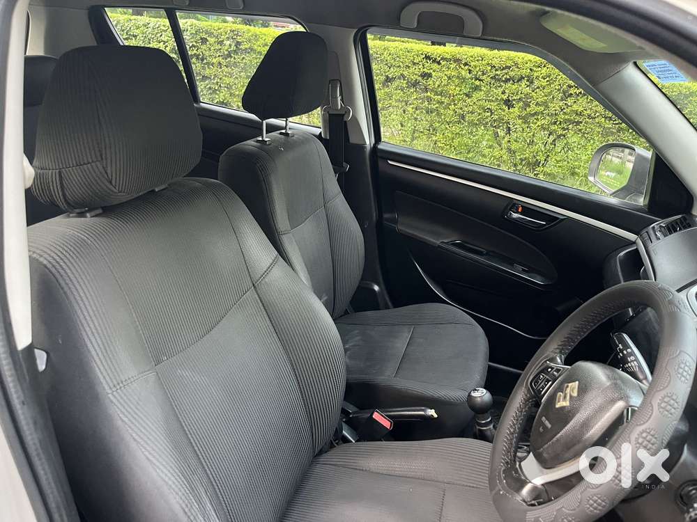 Maruti Suzuki Swift 1.2 Zxi Abs, 2012, Petrol