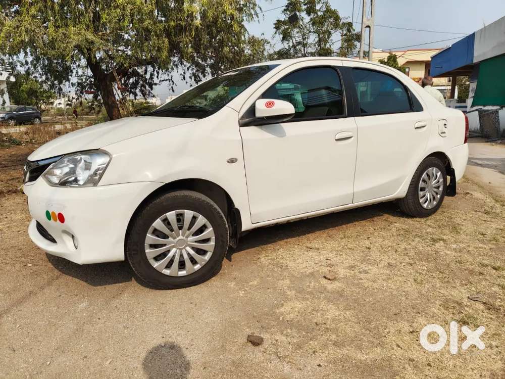 Toyota Etios 2015 Diesel Well Maintained