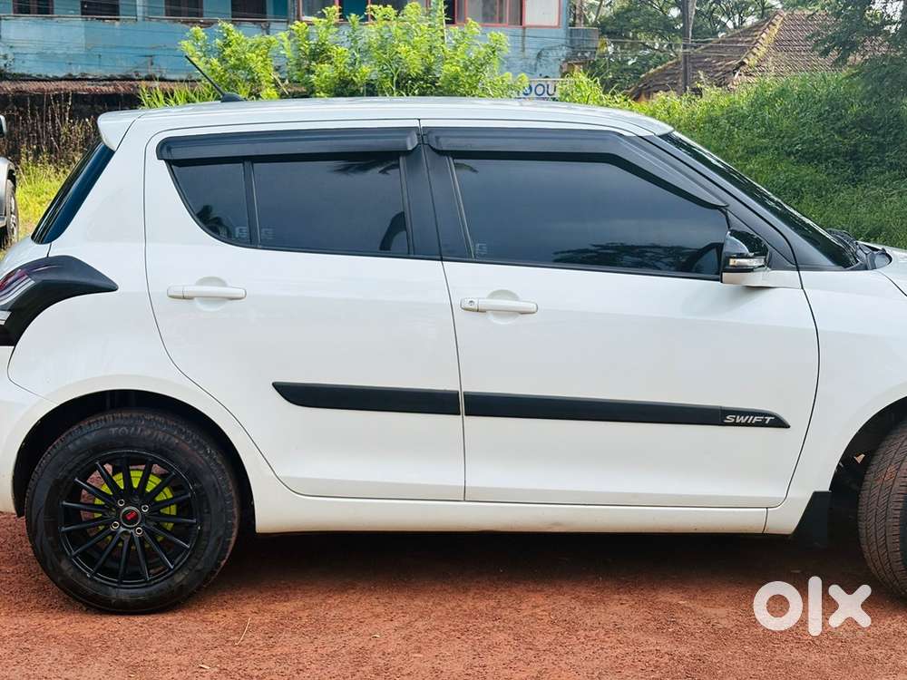Maruti Suzuki Swift Petrol 2017