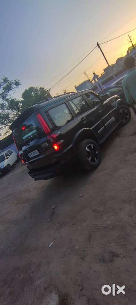 Mahindra Scorpio Classic 2.2 S 11 Mt 7 Str, 2023, Diesel