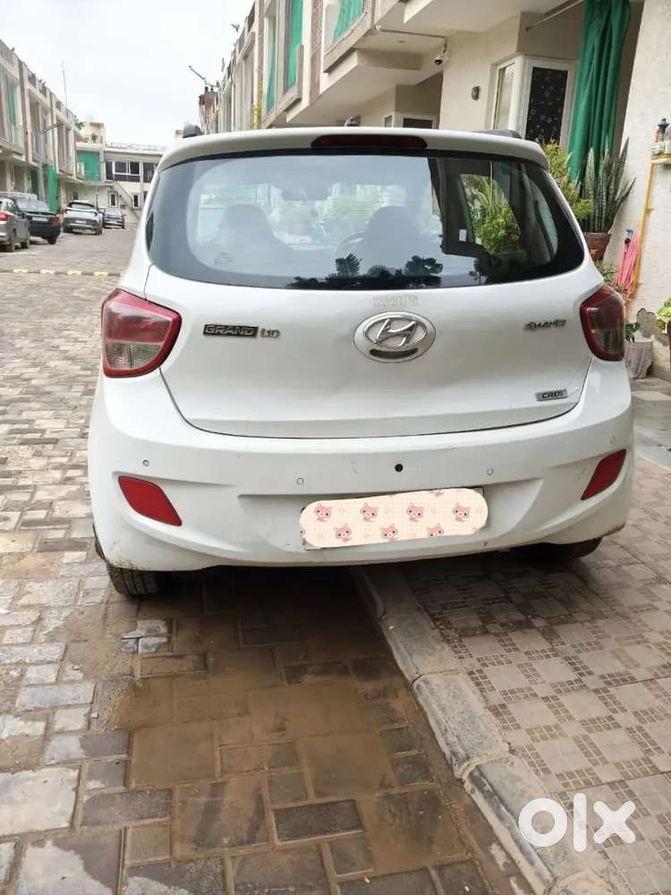 Hyundai Grand I10 Sportz 2015