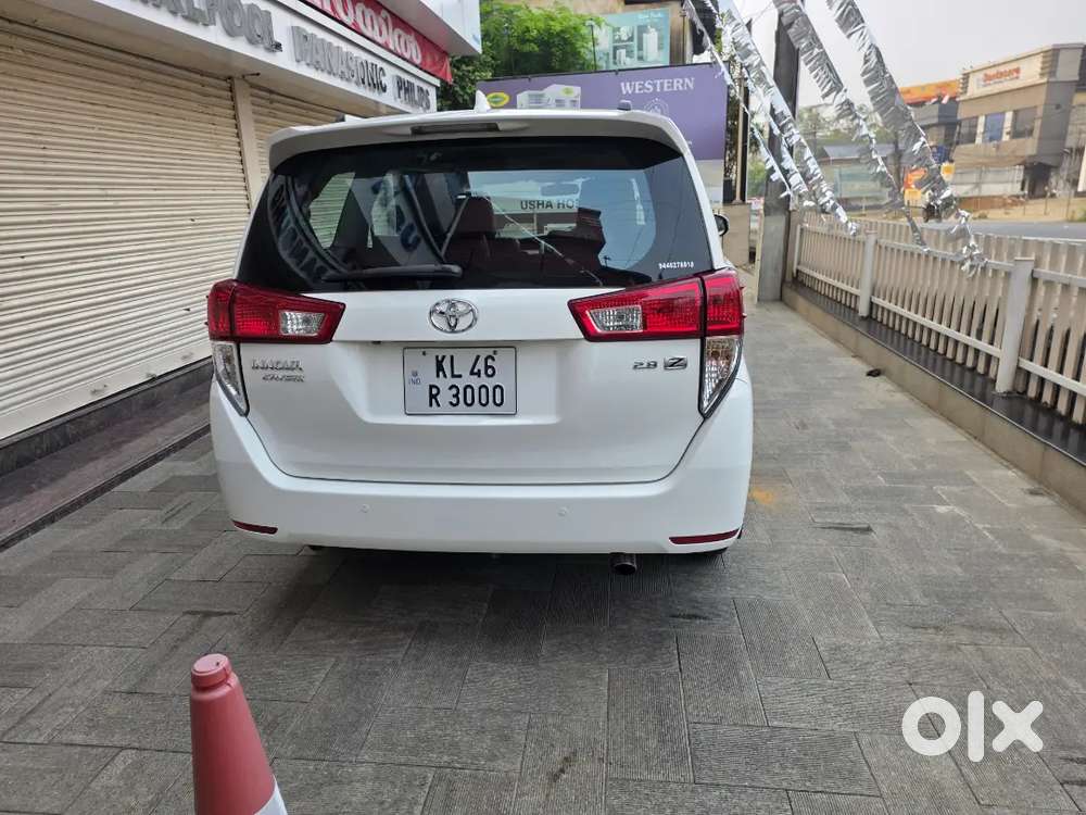 Toyota Innova Crysta 2017 2.8 Zx At 7s 58000km Excellent Condition