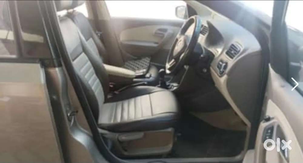Skoda Rapid Elegance 2013 Petrol
