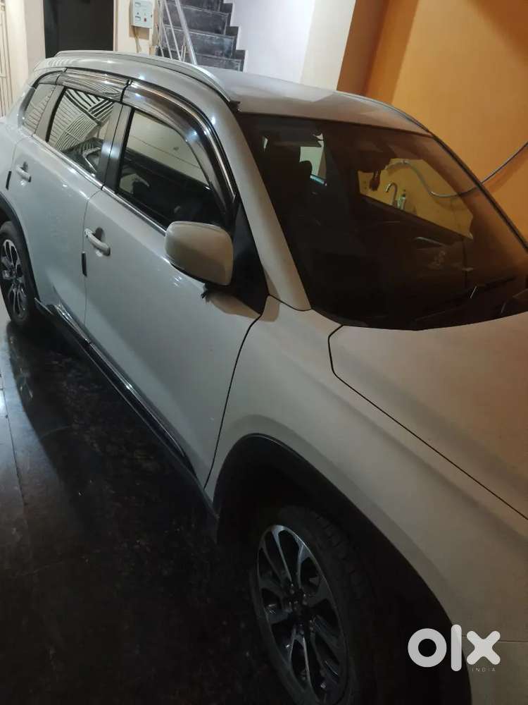 Maruti Suzuki Grand Vitara 2023 Cng & Hybrids 98000 Km Driven