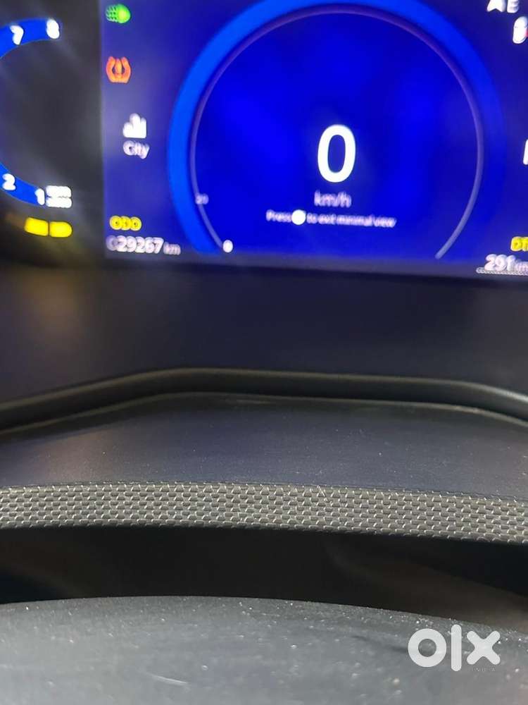 Tata Nexon Creative(+)diesel(amt) 2024 Model