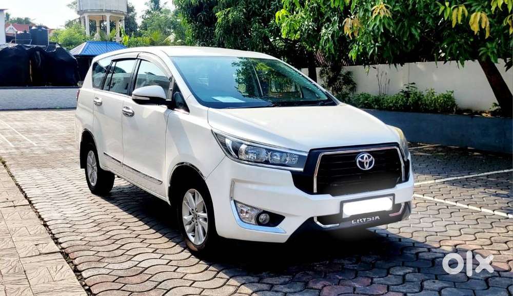 Toyota Innova Crysta G 8 Str, 2017, Diesel