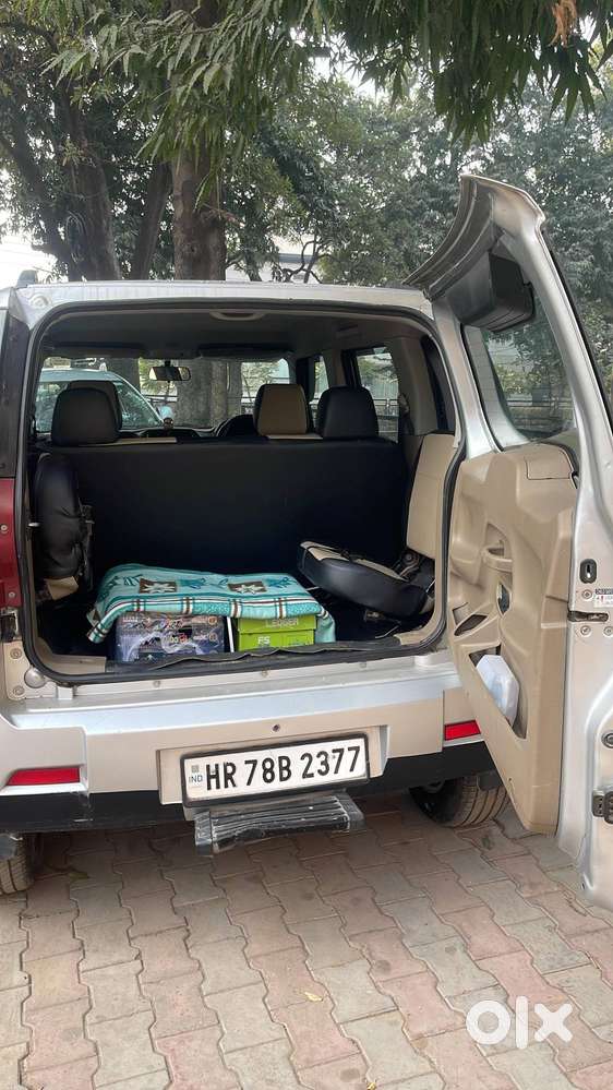 Mahindra Tuv 300 2016