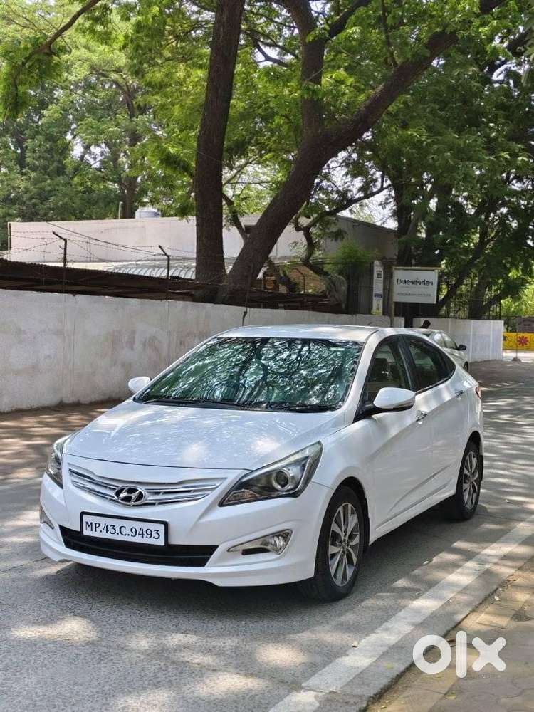 Hyundai Verna Fluidic 1.6 Crdi Sx Opt, 2015, Diesel