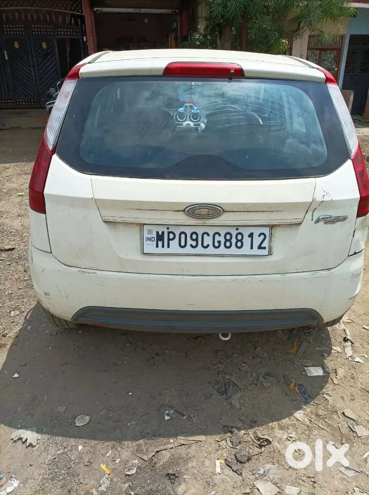 Ford Figo Petrol Exi 2010