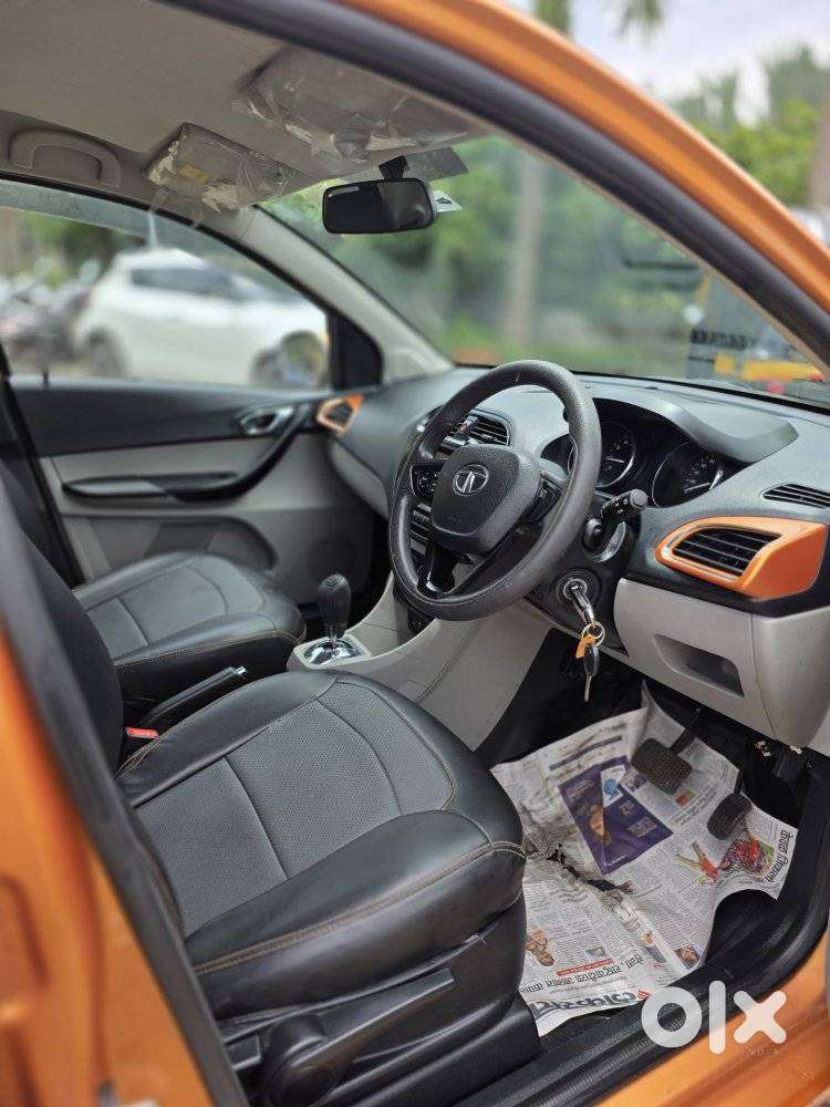 Tata Tiago 1.2 Revotron Xza, 2018, Petrol