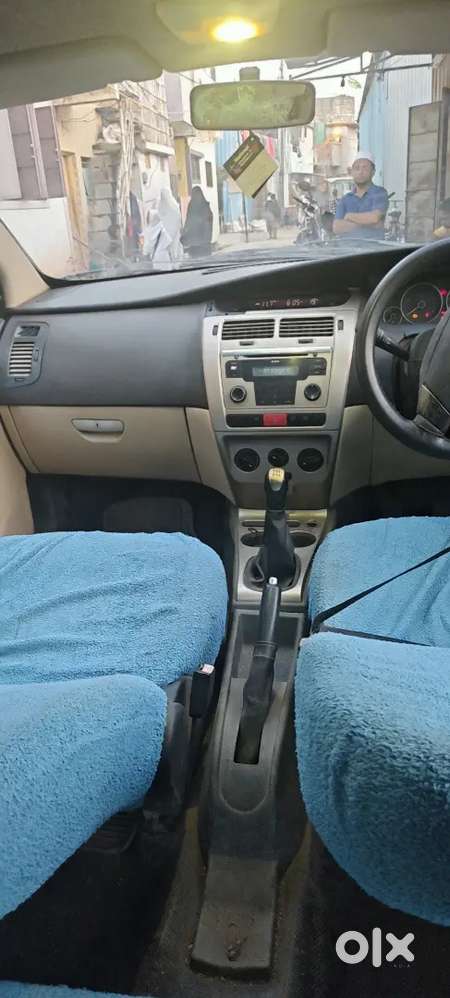 Tata Manza 1.3 Aura 2011
