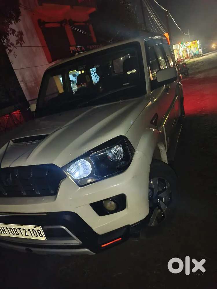 Mahindra Scorpio Classic 2019 Diesel 70000 Km Driven