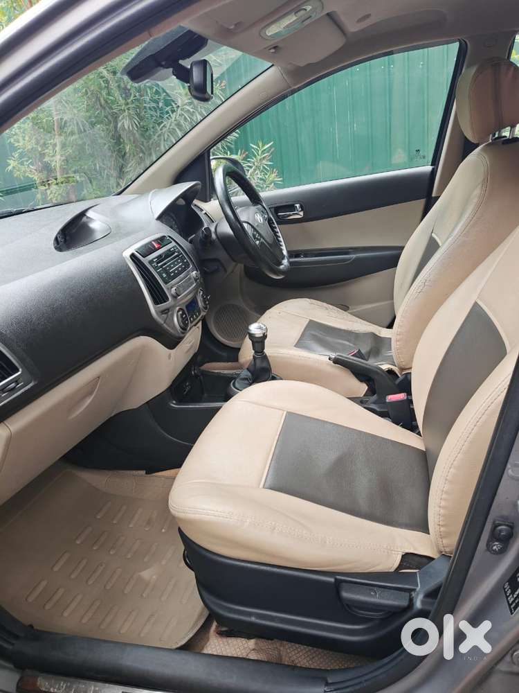 Hyundai I20 Sportz 1.2 Bs-iv, 2013, Petrol