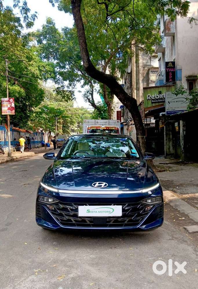 Hyundai Verna 1.5 Sx (o) Ivt, 2024, Petrol