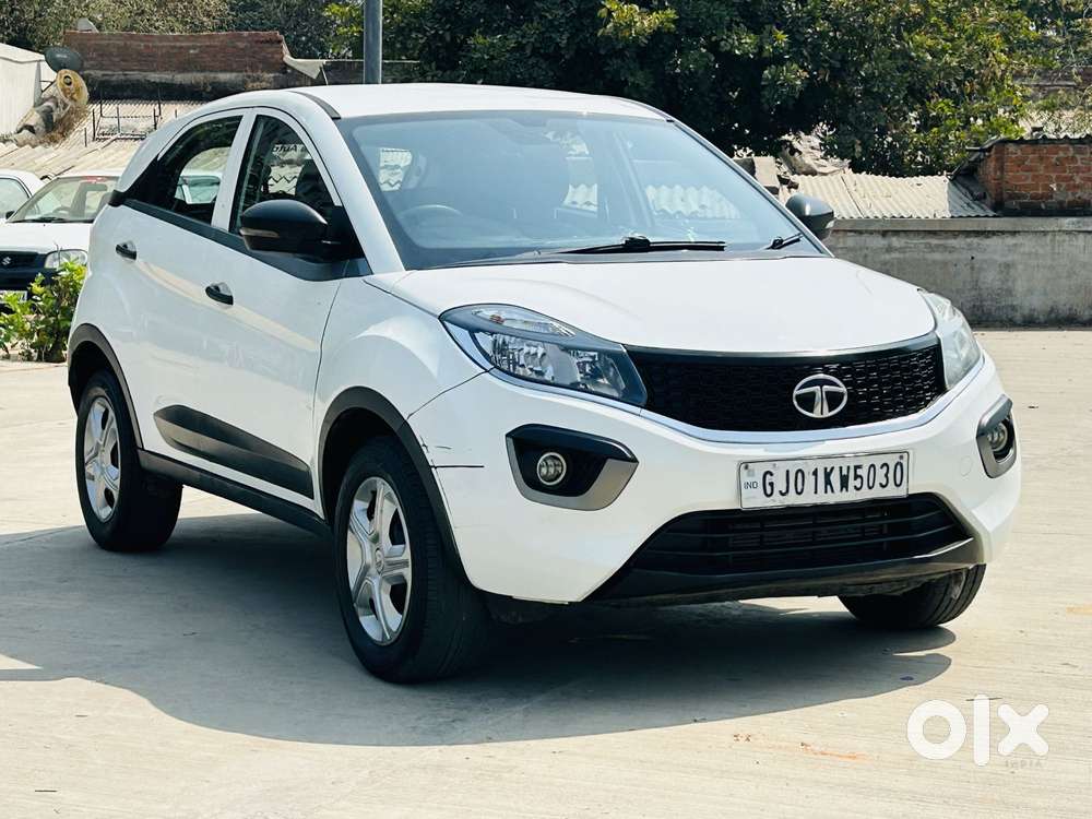 Tata Nexon 1.5 Revotorq Xma Amt (s), 2019, Petrol