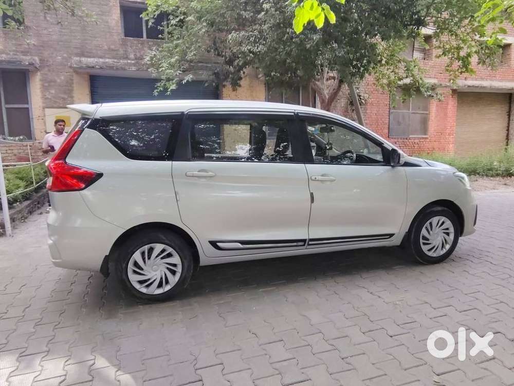 Maruti Suzuki Ertiga Vxi (o) Cng, 2022, Cng & Hybrids