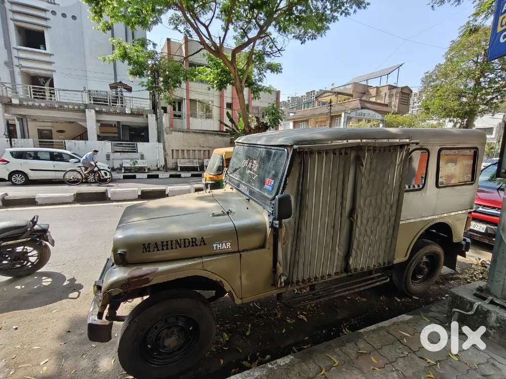 Mahindra Jeep 2000