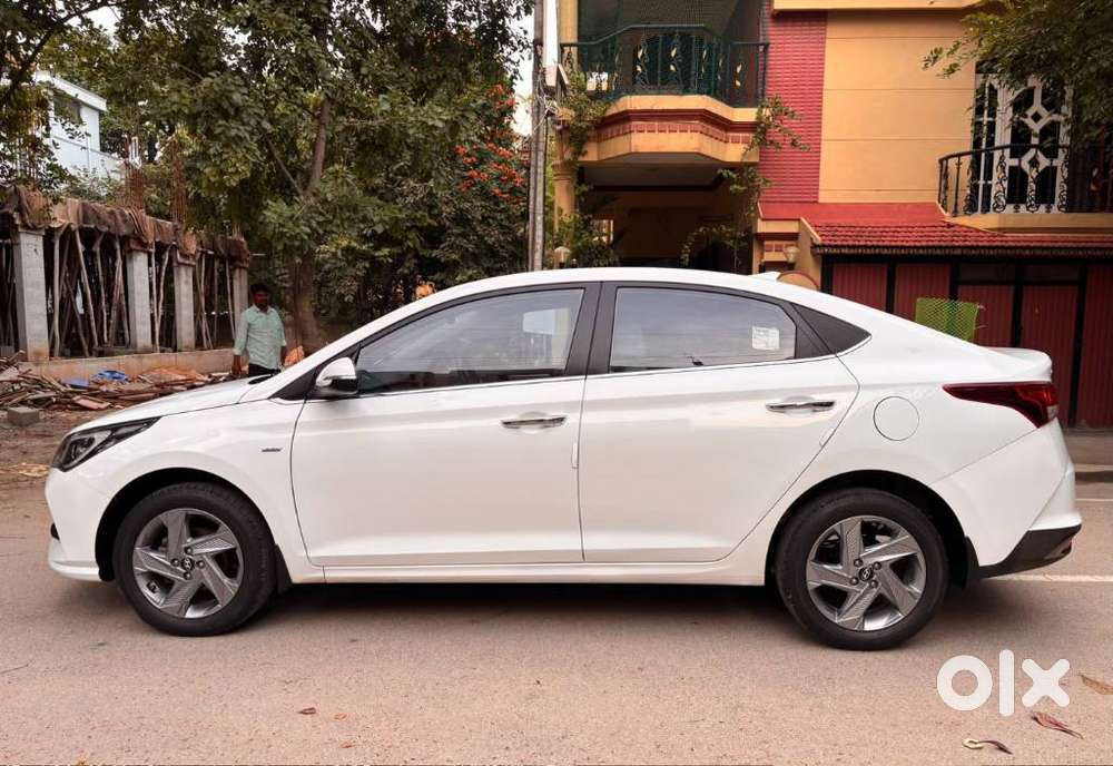 Hyundai Verna 1.5 SX (O) VTVT IVT, 2021, Petrol