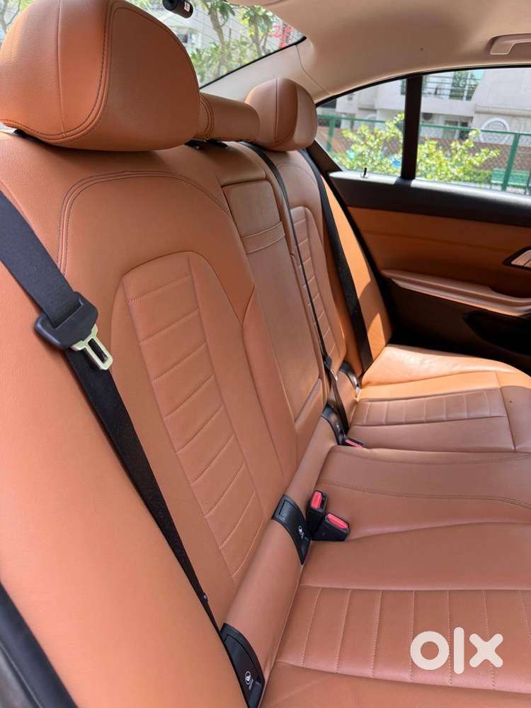 Bmw 330li M Sport Variant 2022 Petrol Bs-vi, Bmw Maintained