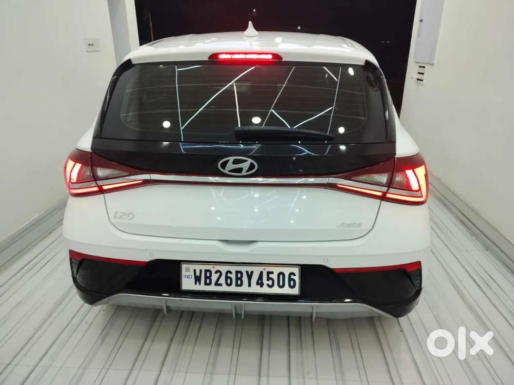 Hyundai I20 Asta (o) 1.2 Mt, 2023, Petrol