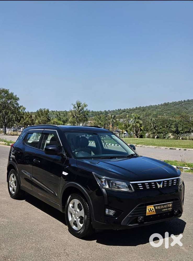 Mahindra Xuv300 W6 Diesel, 2023, Diesel