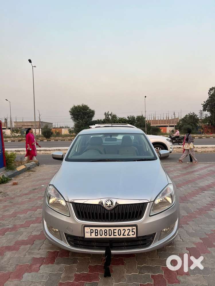Skoda Rapid 1.5 Tdi Ambition Plus, 2015, Diesel